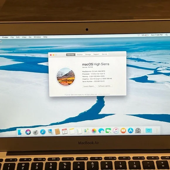 MacBook Air 11 Inch - Picture 2 of 7